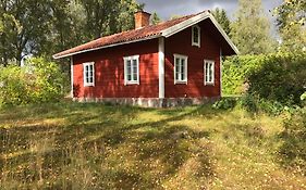 Oxelbacka Cottage